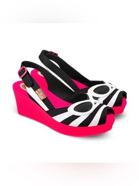 Chocolaticas® Malibu Women's Sandal